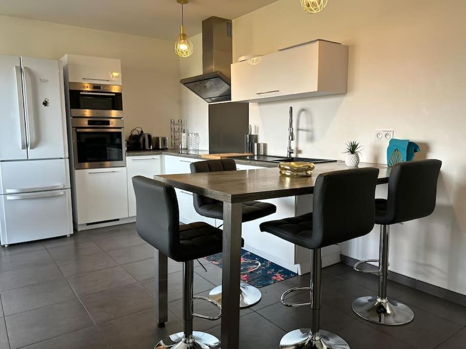 5 Min Des Plages - Appt 2 A Casa Bella Appartement